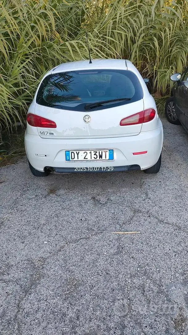 Usata Alfa Romeo 147 105 CV (77 kW) 2009 Utilitaria