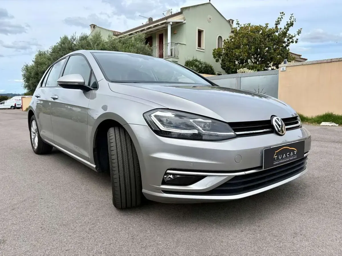 Usata VW Golf VII Business 116 CV (85 kW) 2020 Grigio Berlina