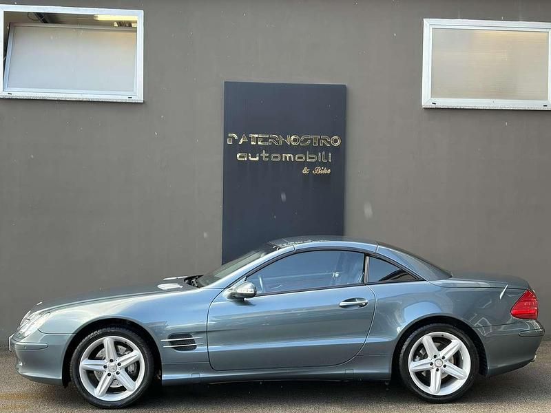 Usata Mercedes SL500 306 CV (225 kW) 2001 Blu/azzurro Cabrio