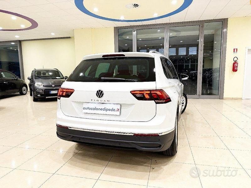 Usata VW Tiguan Life 150 CV (110 kW) 2022 Bianco SUV