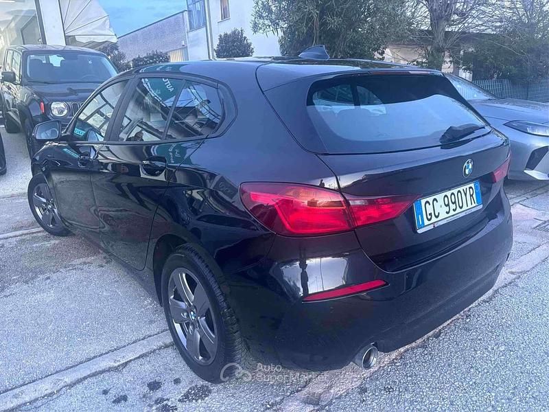 Usata BMW 116 116 CV (85 kW) 2020 Nero Utilitaria