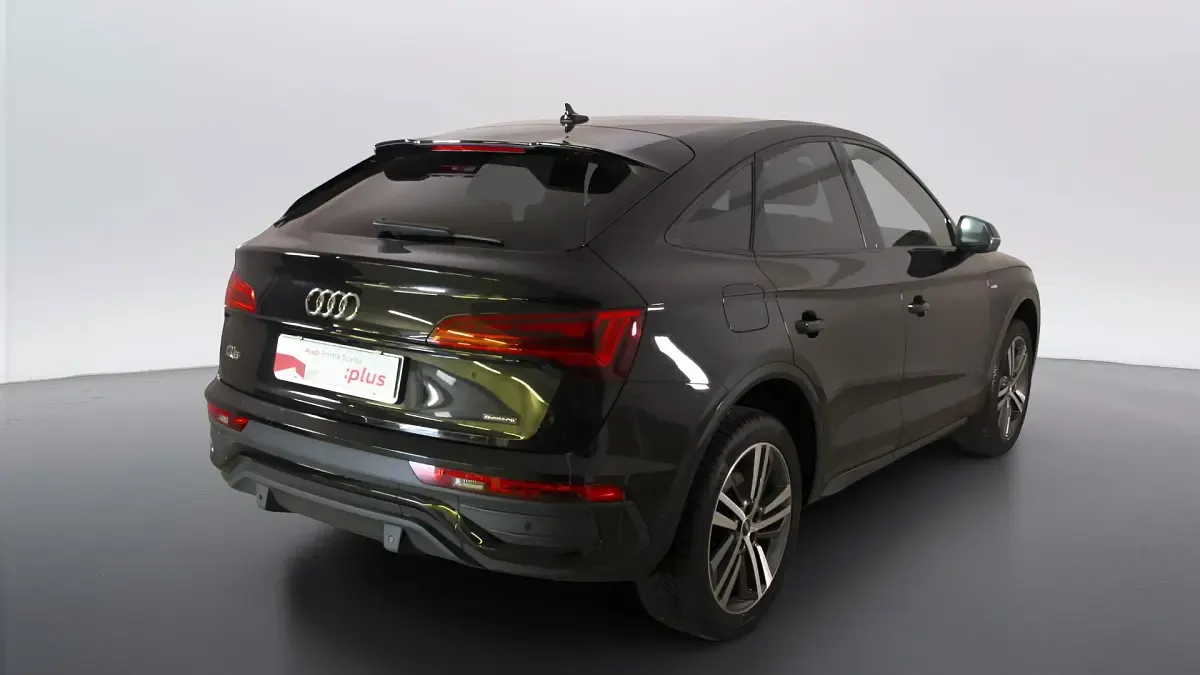 Usata Audi Q5 Sportback S-Line 204 CV (150 kW) 2024 Nero mythos metallizzato SUV