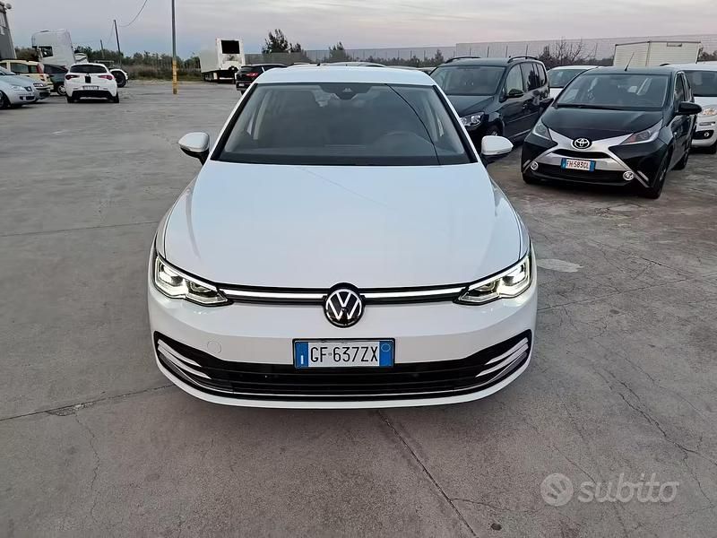 Usata VW Golf VII Style 115 CV (84 kW) 2021 Bianco Utilitaria