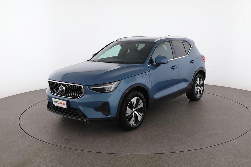 Blu Usata 2023 Volvo XC40 Plus SUV | 30.199 € (Super prezzo) - Immagine 1/4