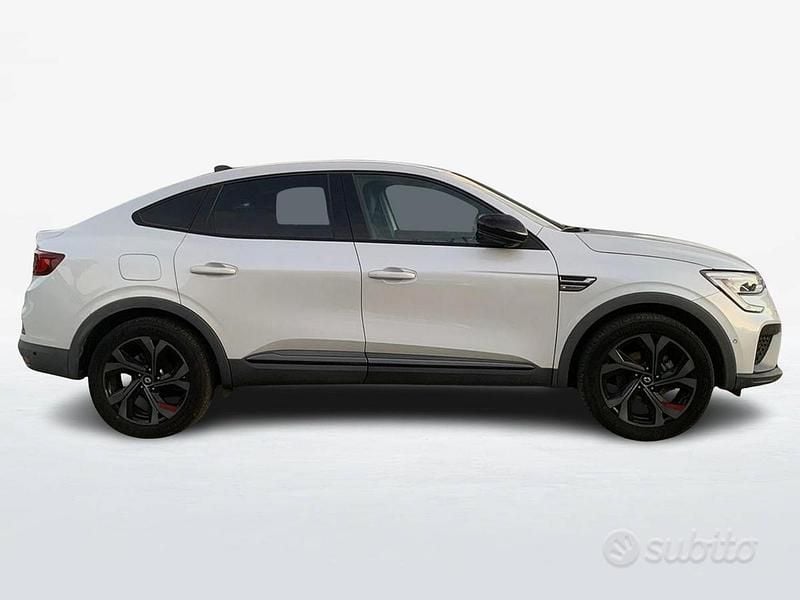 Usata Renault Arkana Engineered 143 CV (105 kW) 2022 Bianco perla SUV