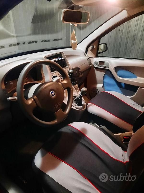 Usata Fiat Panda Dynamic 60 CV (44 kW) 2005 Rosso Berlina