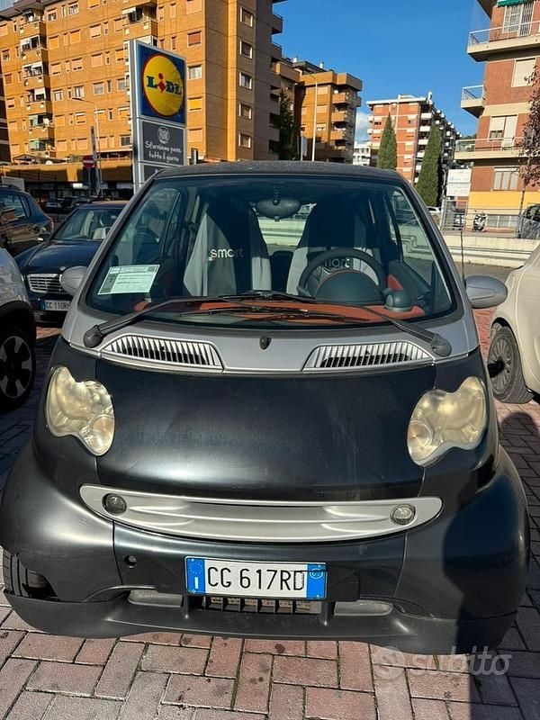 Usata Smart ForTwo Coupé 41 CV (30 kW) 2003 Nero Coupé