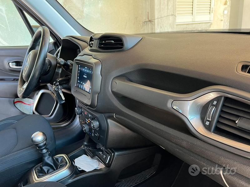 Usata Jeep Renegade Limited 120 CV (88 kW) 2020 Nero SUV