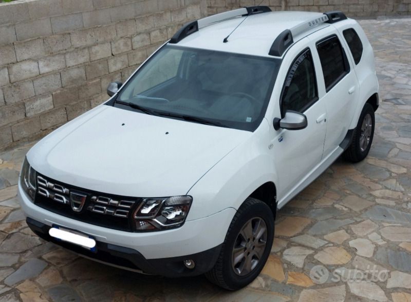 Bianco Usata 2017 Dacia Duster SUV | 11.950 € (Buon prezzo) - Immagine 1/1
