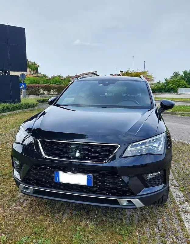 Usata Seat Ateca XCELLENCE 116 CV (85 kW) 2019 Nero SUV