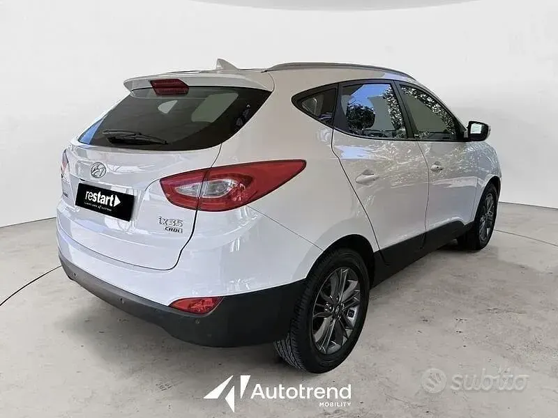 Usata Hyundai ix35 Xpossible 116 CV (85 kW) 2013 Bianco SUV