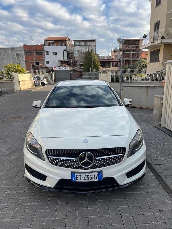 Usata Mercedes A180 Premium 109 CV (80 kW) 2013 Berlina
