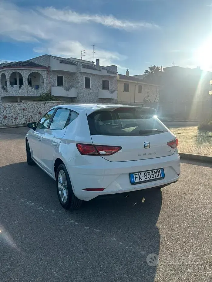 Usata Seat Leon 110 CV (80 kW) 2017 Berlina