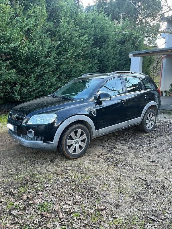 Usata Chevrolet Captiva Sport 150 CV (110 kW) 2007 Nero SUV