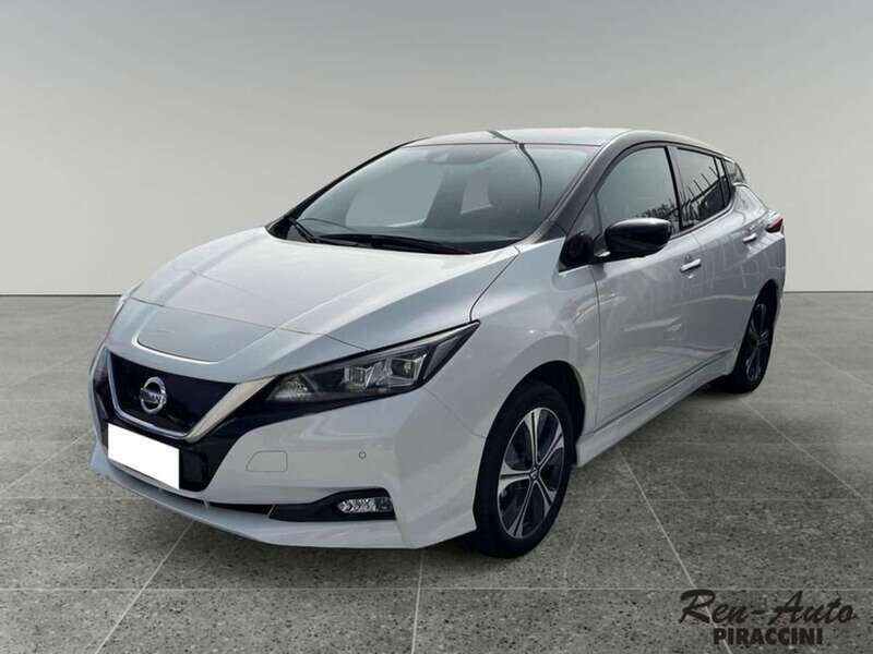 Bianco Usata 2021 Nissan Leaf Due volumi | 18.400 € (Buon prezzo) - Immagine 1/4