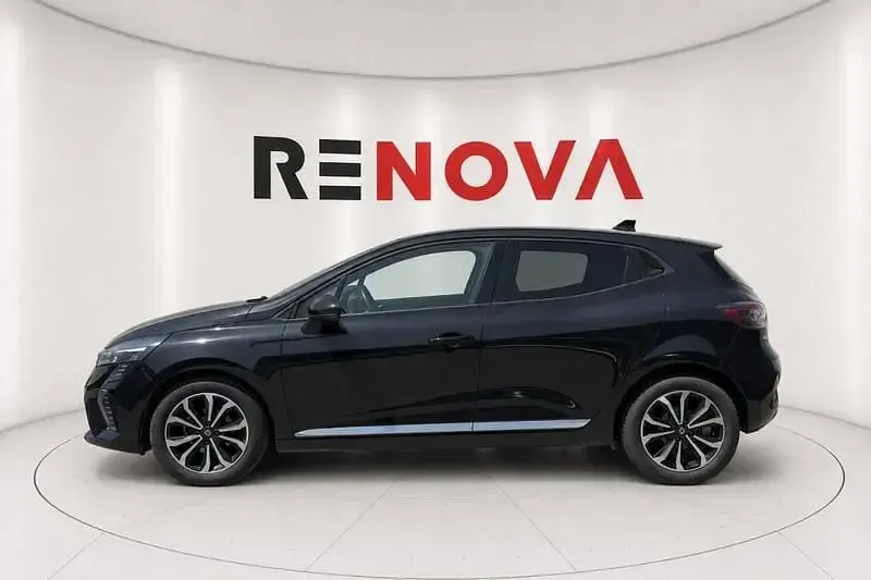 Usata Renault Clio Techno 91 CV (66 kW) 2025 Nero Utilitaria