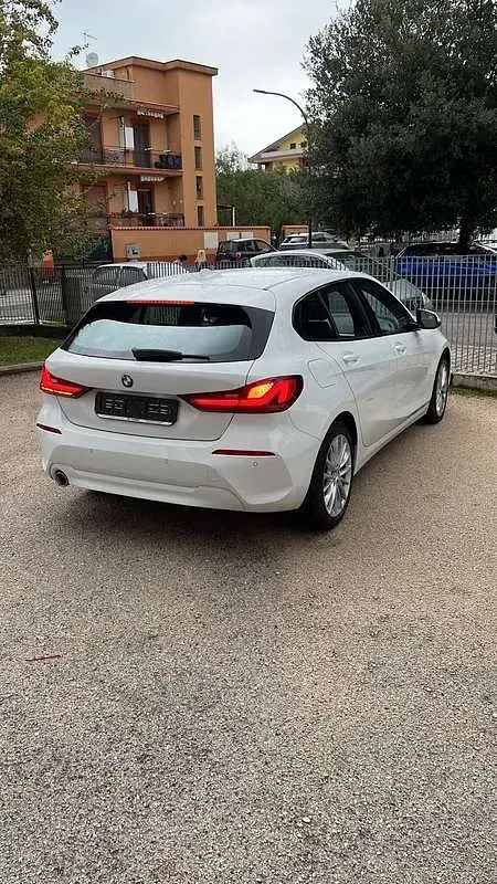 Usata BMW 116 Luxury Line 116 CV (85 kW) 2020 Utilitaria