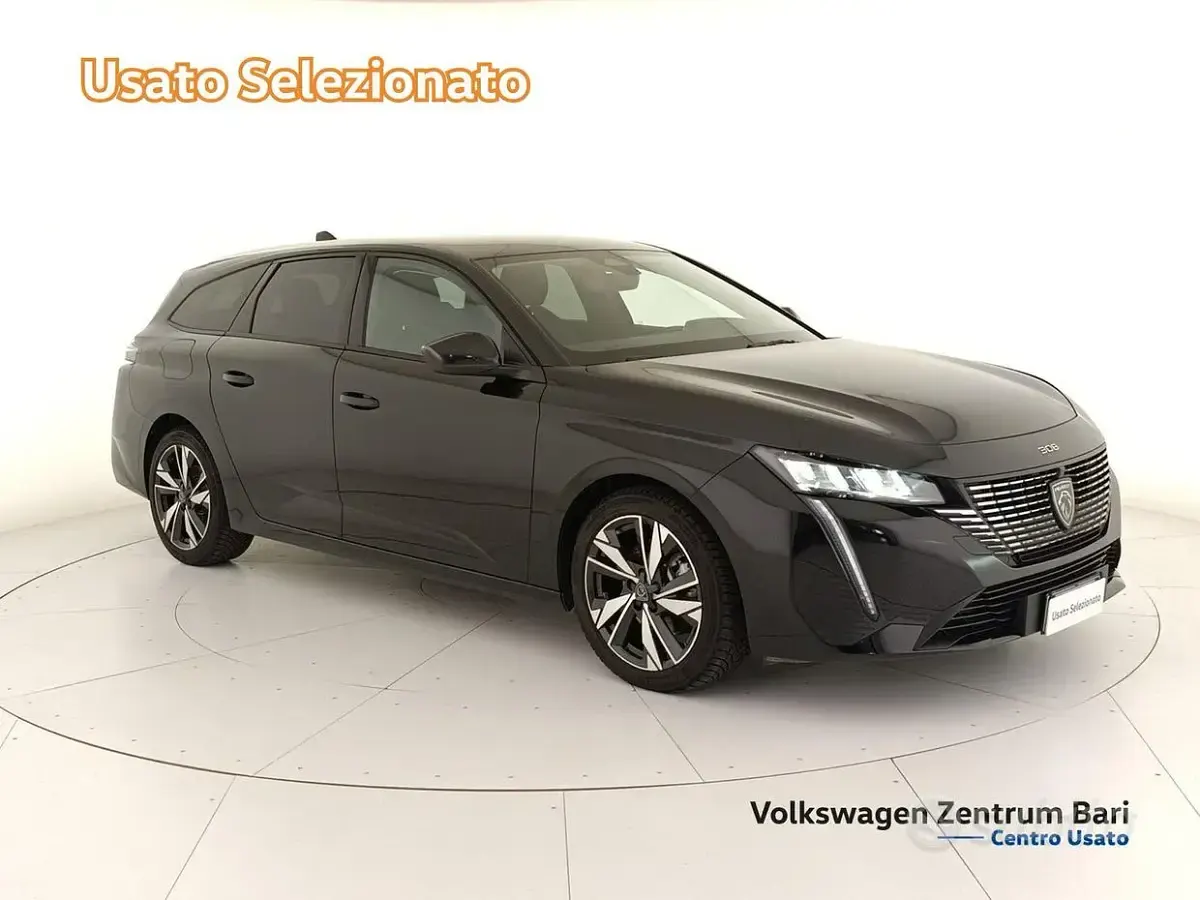 Usata Peugeot 308 SW Allure 131 CV (96 kW) 2023 Nero Station wagon