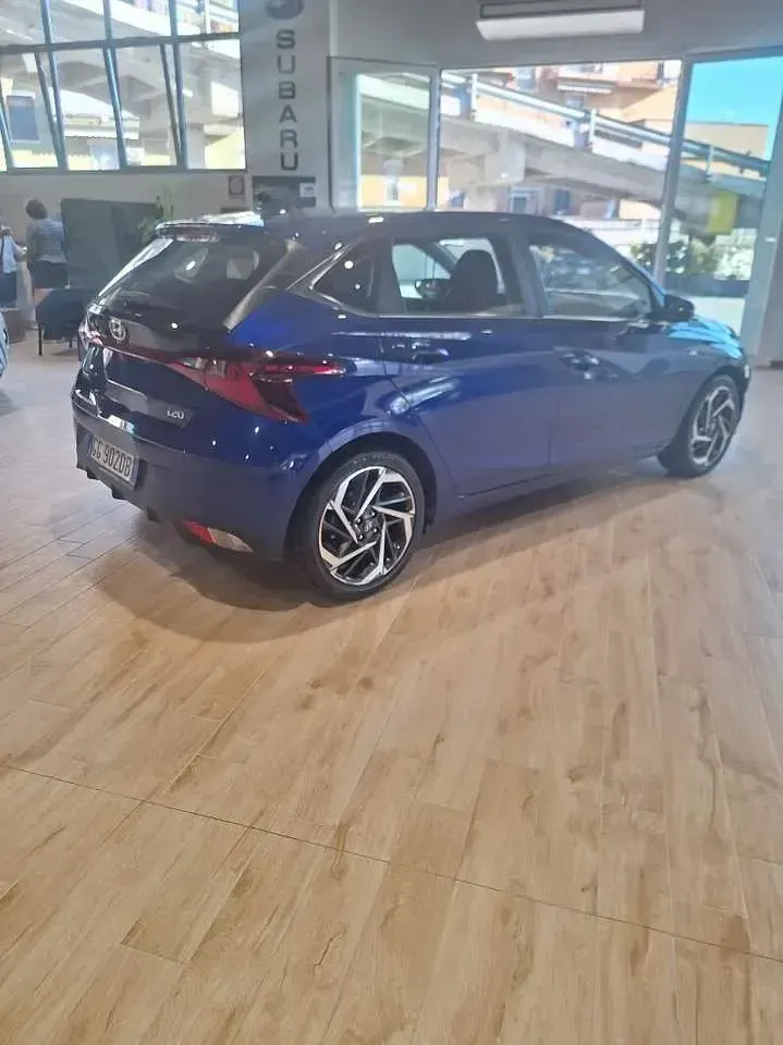 Usata Hyundai i20 99 CV (72 kW) 2021 Blu/azzurro Utilitaria