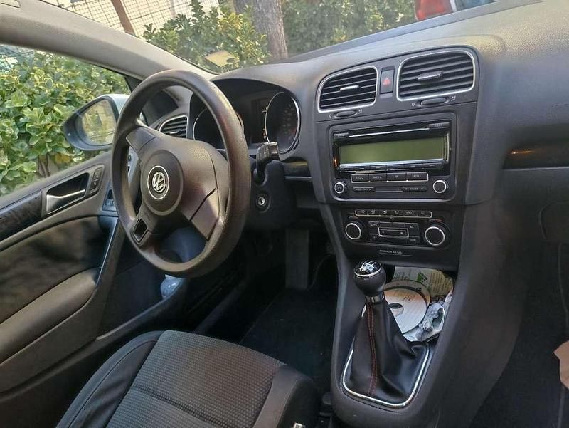 Usata VW Golf VI Comfortline 105 CV (77 kW) 2010 Utilitaria