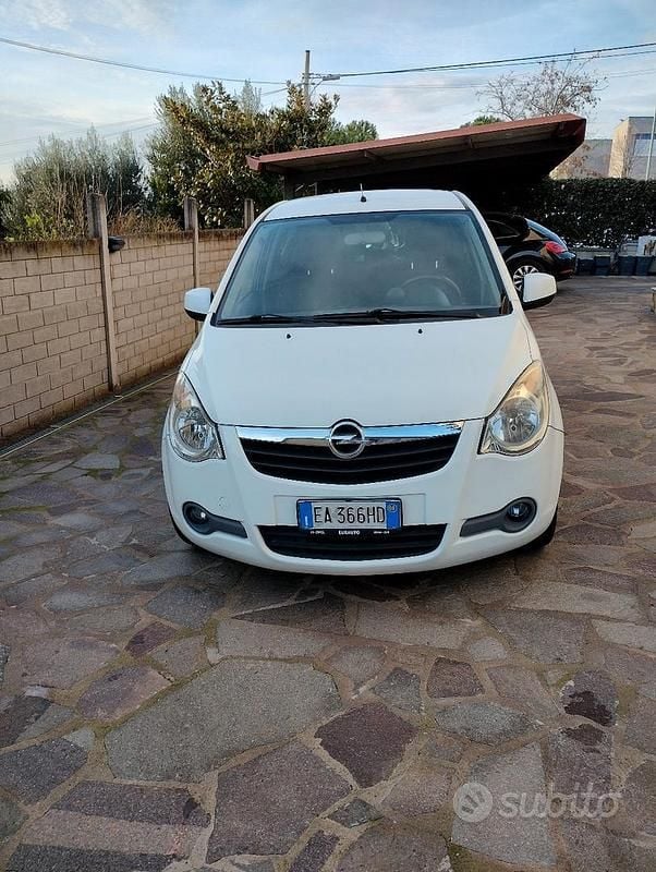 Usata Opel Agila 86 CV (63 kW) 2009 Bianco Utilitaria