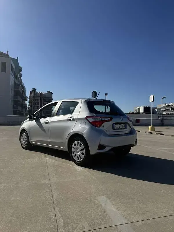Usata Toyota Yaris Active 72 CV (52 kW) 2019 Berlina