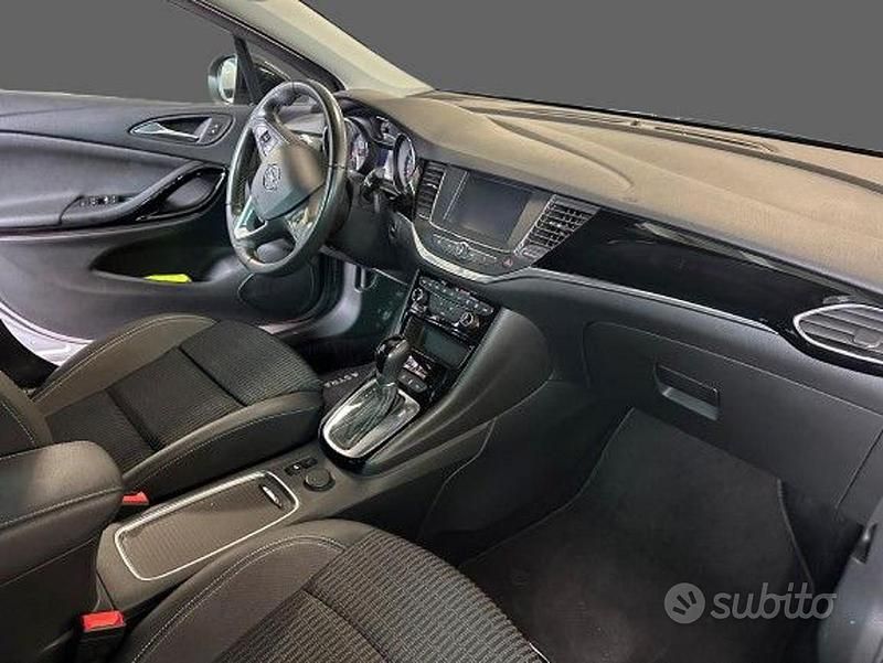 Begagnad Opel Astra Business 122 HK (89 kW) 2021 Grå Kombi