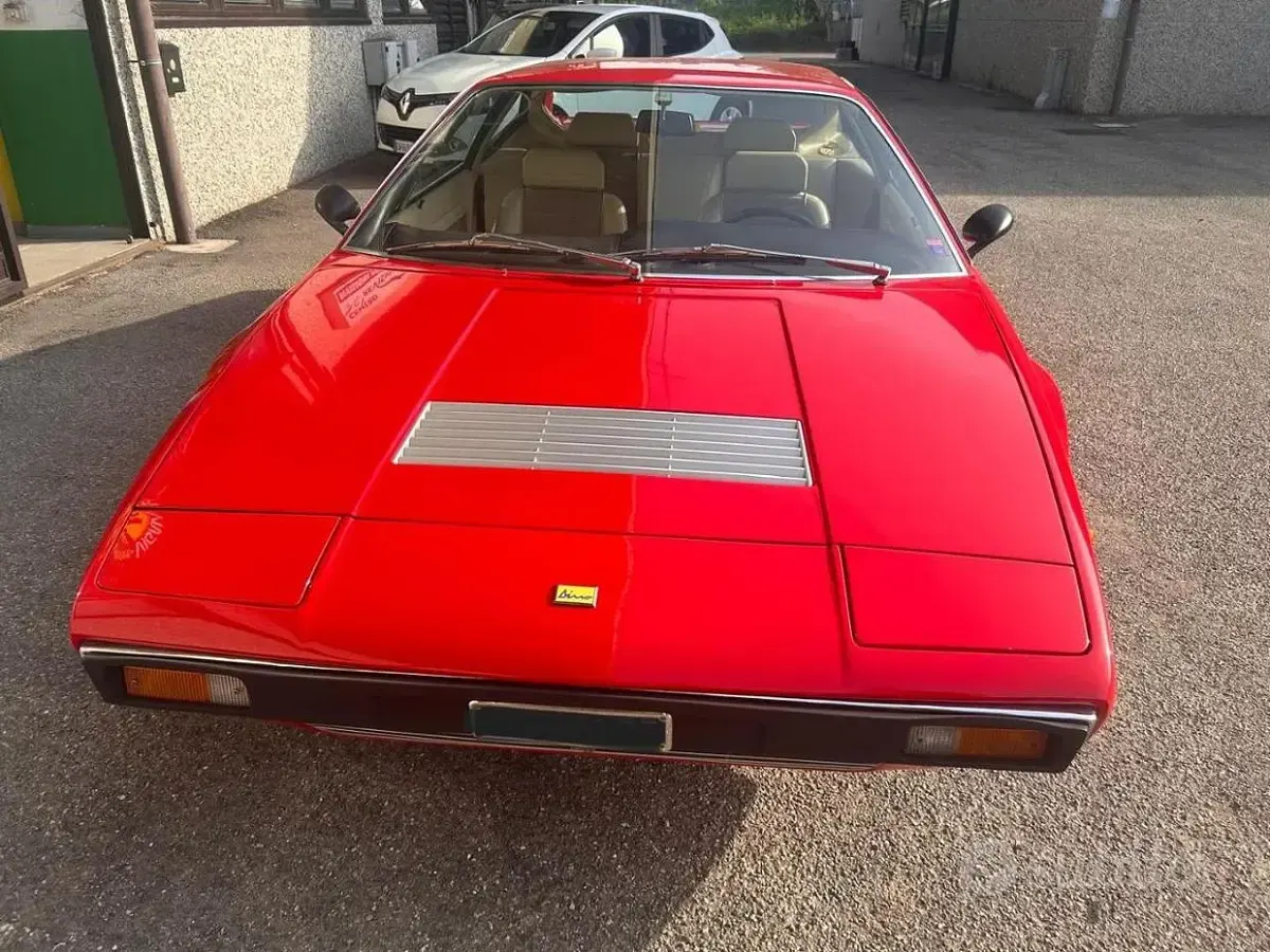 Usata Ferrari Dino GT4 170 CV (125 kW) 1970 Rosso Coupé