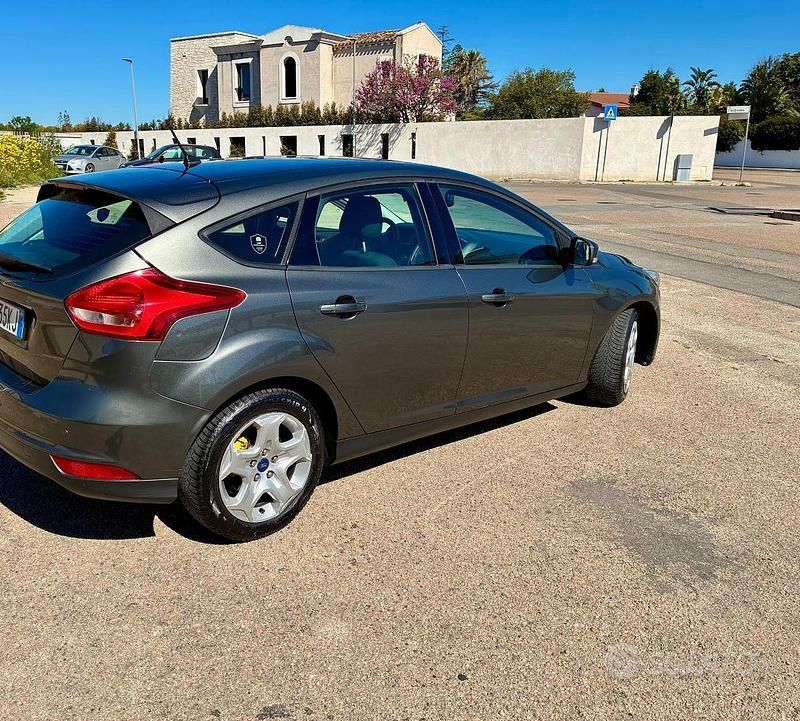 Usata Ford Focus 120 CV (88 kW) 2015 Berlina
