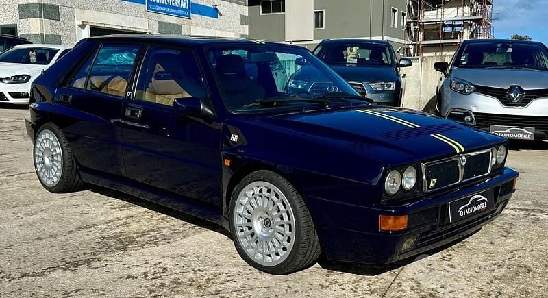Usata Lancia Delta 211 CV (155 kW) 1994 Blu lord Utilitaria