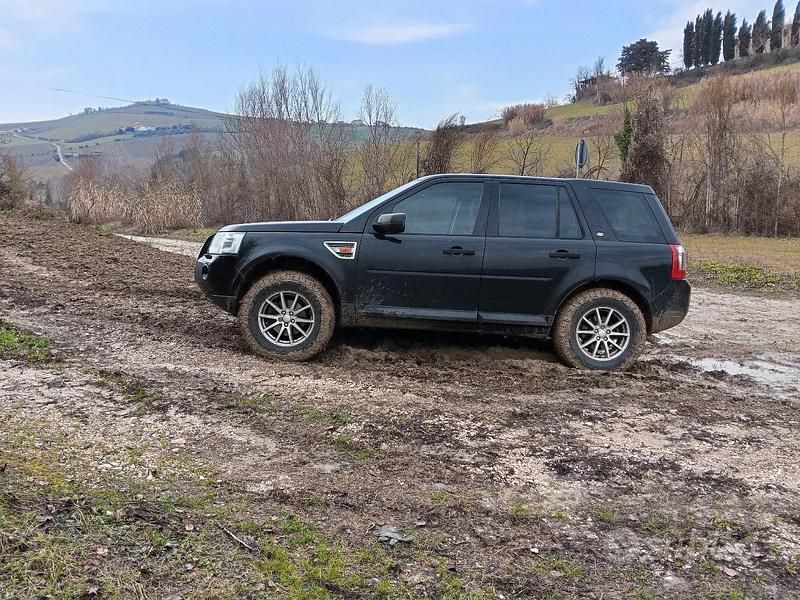 Usata Land Rover Freelander 2 HSE 160 CV (117 kW) 2007 Nero SUV
