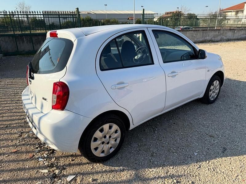 Usata Nissan Micra Acenta 80 CV (58 kW) 2017 Bianco Utilitaria
