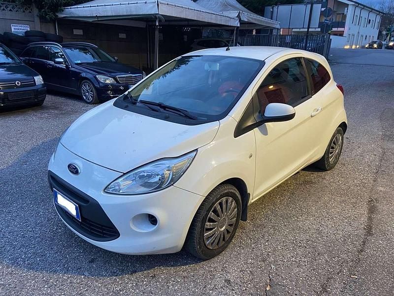 Usata Ford Ka Titanium 69 CV (50 kW) 2012 Other Utilitaria
