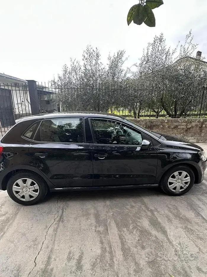 Usata VW Polo 69 CV (50 kW) 2013 Nero Utilitaria