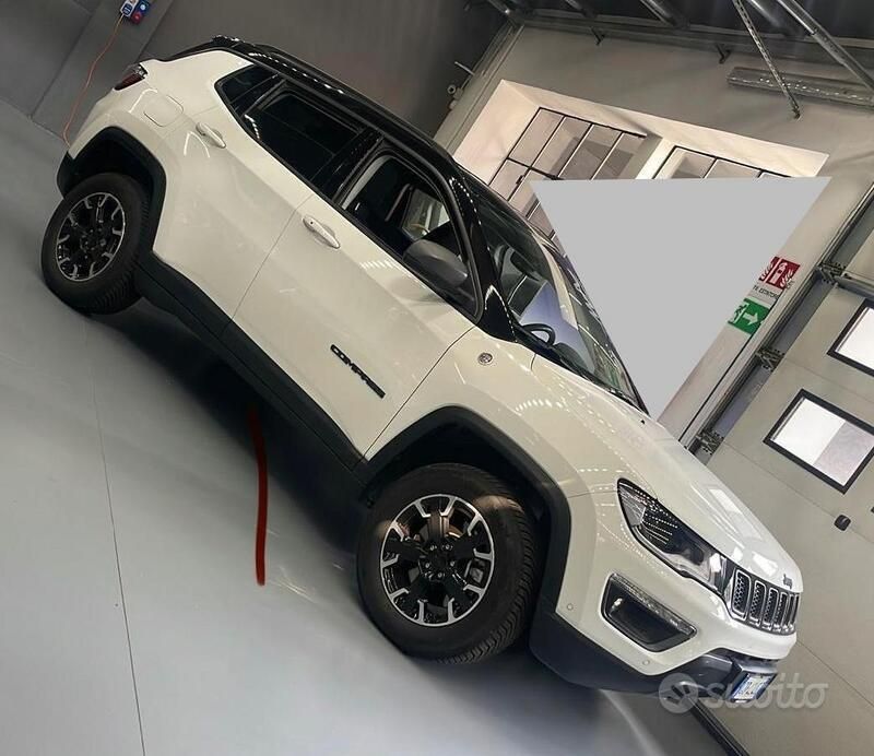 Bianco Usata 2020 Jeep Compass SUV | 28.000 € - Immagine 1/3