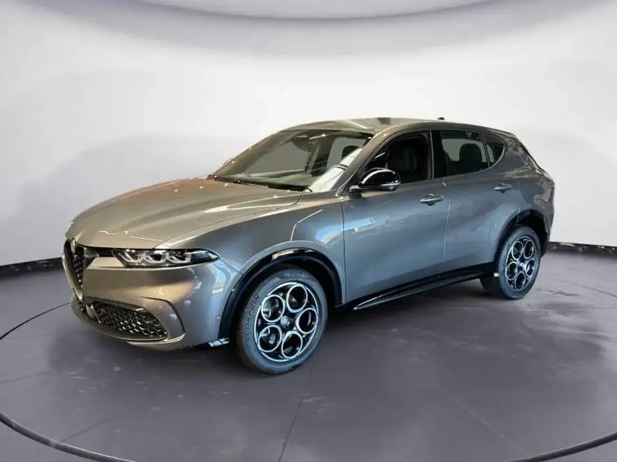 Usata Alfa Romeo Tonale Sprint 175 CV (128 kW) 2025 SUV