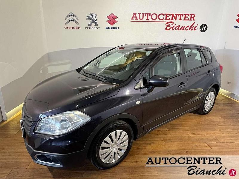 Nero Usata 2015 Suzuki SX4 S-Cross SUV | 7900 € (Buon prezzo) - Immagine 1/4