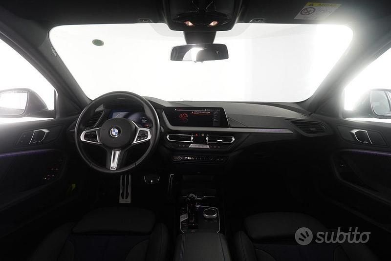 Usata BMW 118 M Sport 149 CV (109 kW) 2024 Grigio Utilitaria