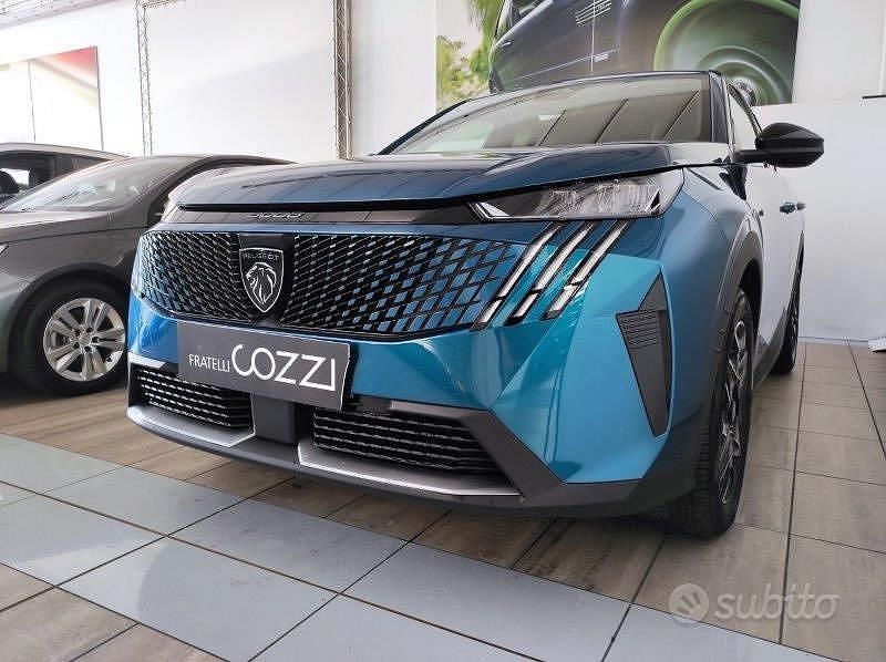 Usata Peugeot 3008 Allure 136 CV (100 kW) 2025 Blu SUV