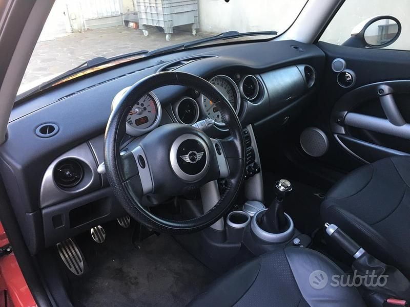 Usata Mini Cooper S 2003 Rosso Utilitaria