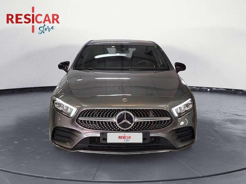 Usata Mercedes A250 Premium 224 CV (164 kW) 2019 Grigio Berlina
