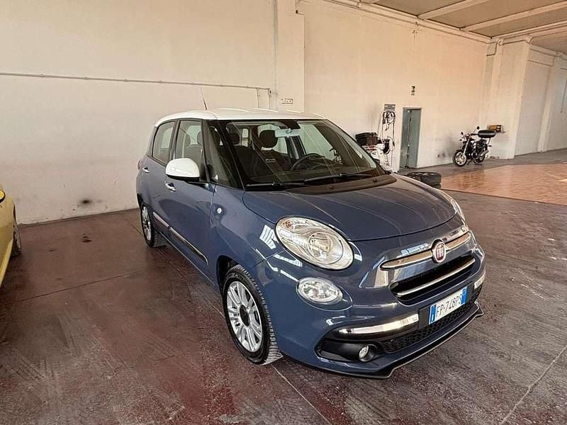 Usata 2018 Fiat 500L Business Monovolume | 12.000 € (Cara) - Immagine 1/4