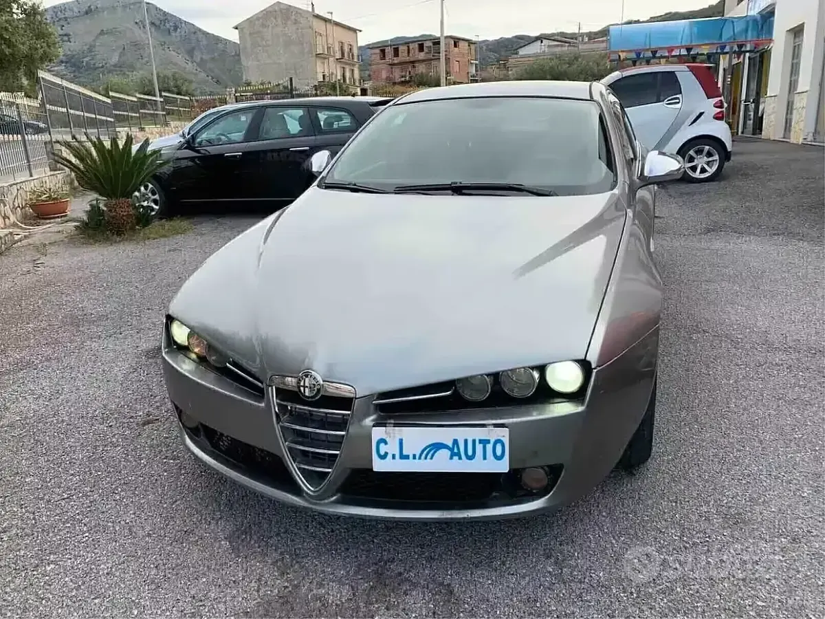 Second-hand Alfa Romeo 159 150 CP (110 kW) 2008 Gri Berlinǎ