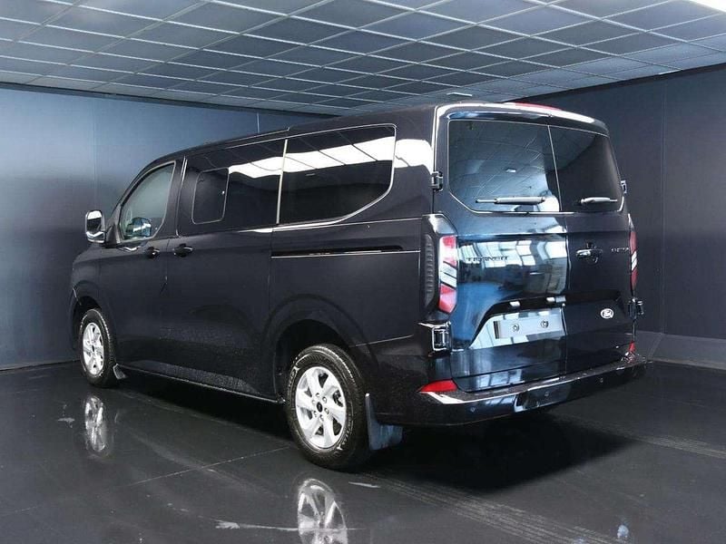 Usata Ford Transit Custom Titanium 136 CV (100 kW) 2025 Nero Station wagon