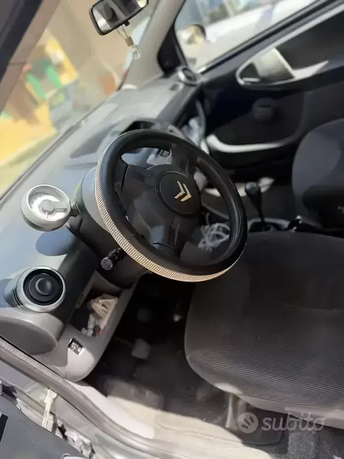 Gebraucht Citroën C1 68 PS (50 kW) 2006 Grau Kleinwagen