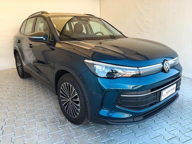 Usata VW Tiguan Life 150 CV (110 kW) 2025 Blu SUV