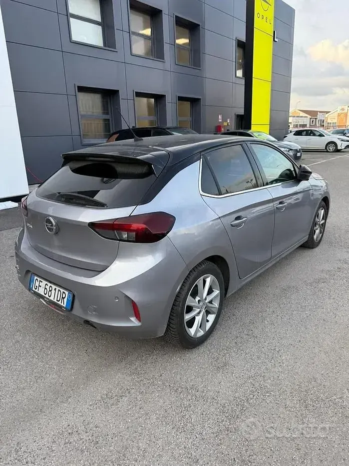 Usata Opel Corsa Edition 75 CV (55 kW) 2021 Grigio Utilitaria