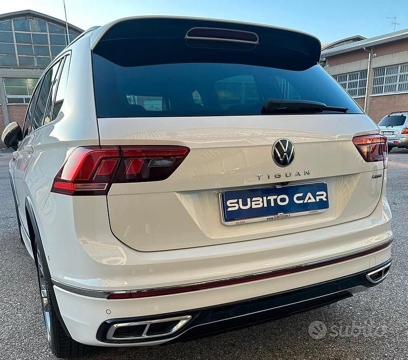 Usata VW Tiguan R 150 CV (110 kW) 2022 Bianco SUV