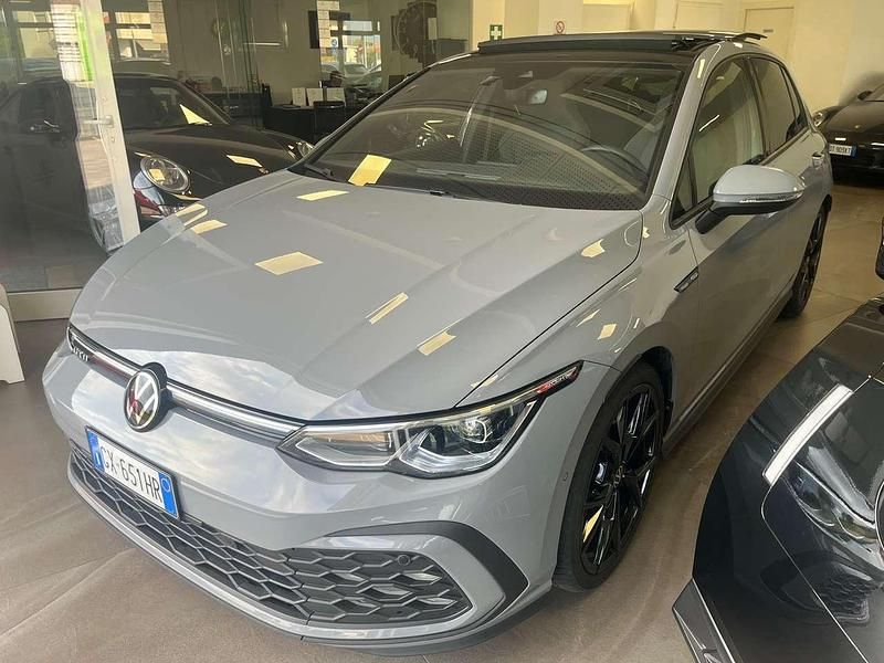 Usata VW Golf VIII GTD 200 CV (147 kW) 2023 Grigio nardo' Berlina