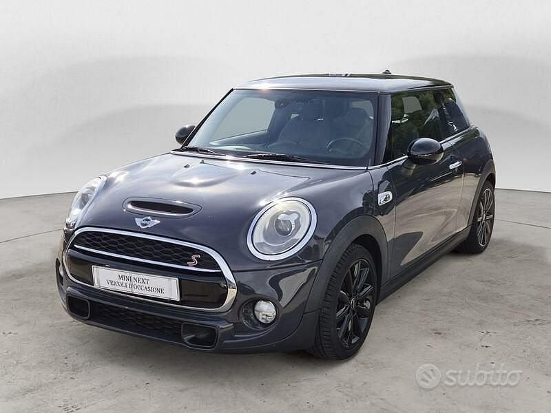 Usata Mini Cooper SD Business 170 CV (125 kW) 2017 Grigio Utilitaria